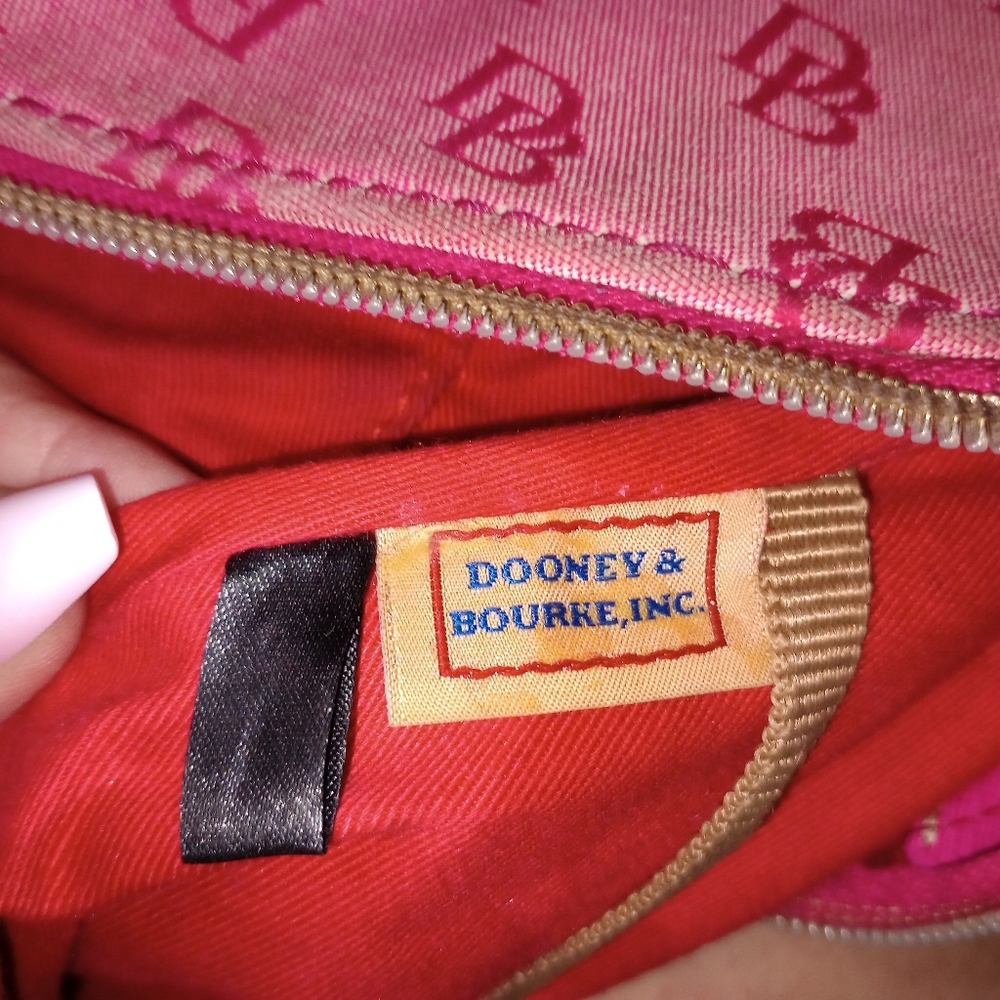 Purse - Picture 3 of 8